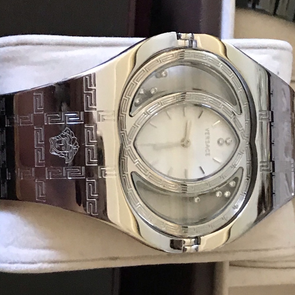 Versace woman wrist watch